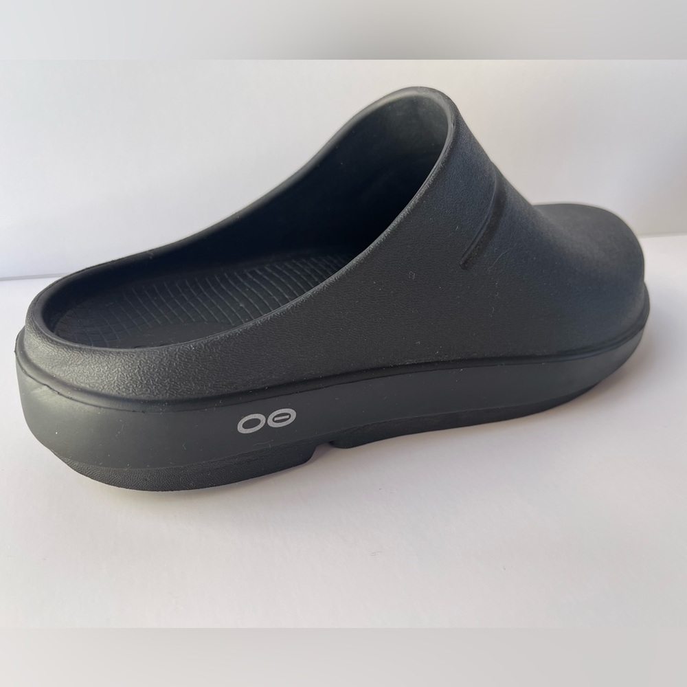 OOFOS WOMEN'S CLOG - BLACK